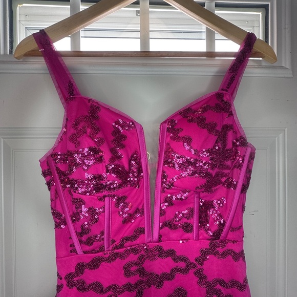 Glamorous Fuchsia Sequin Prom Dress - Picture 4 of 10